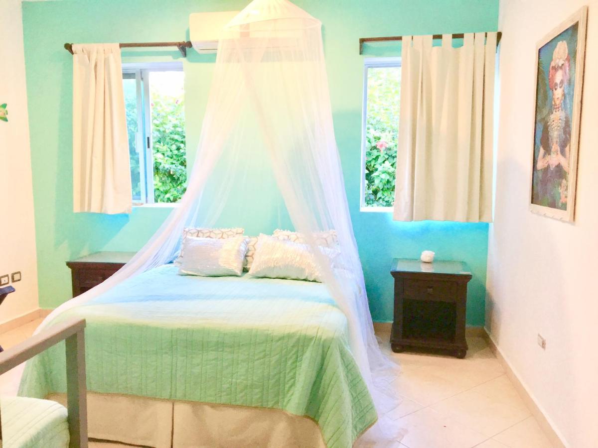 Esquina De La Felicidad De Playacar Bed & Breakfast Плая дел Кармен Екстериор снимка