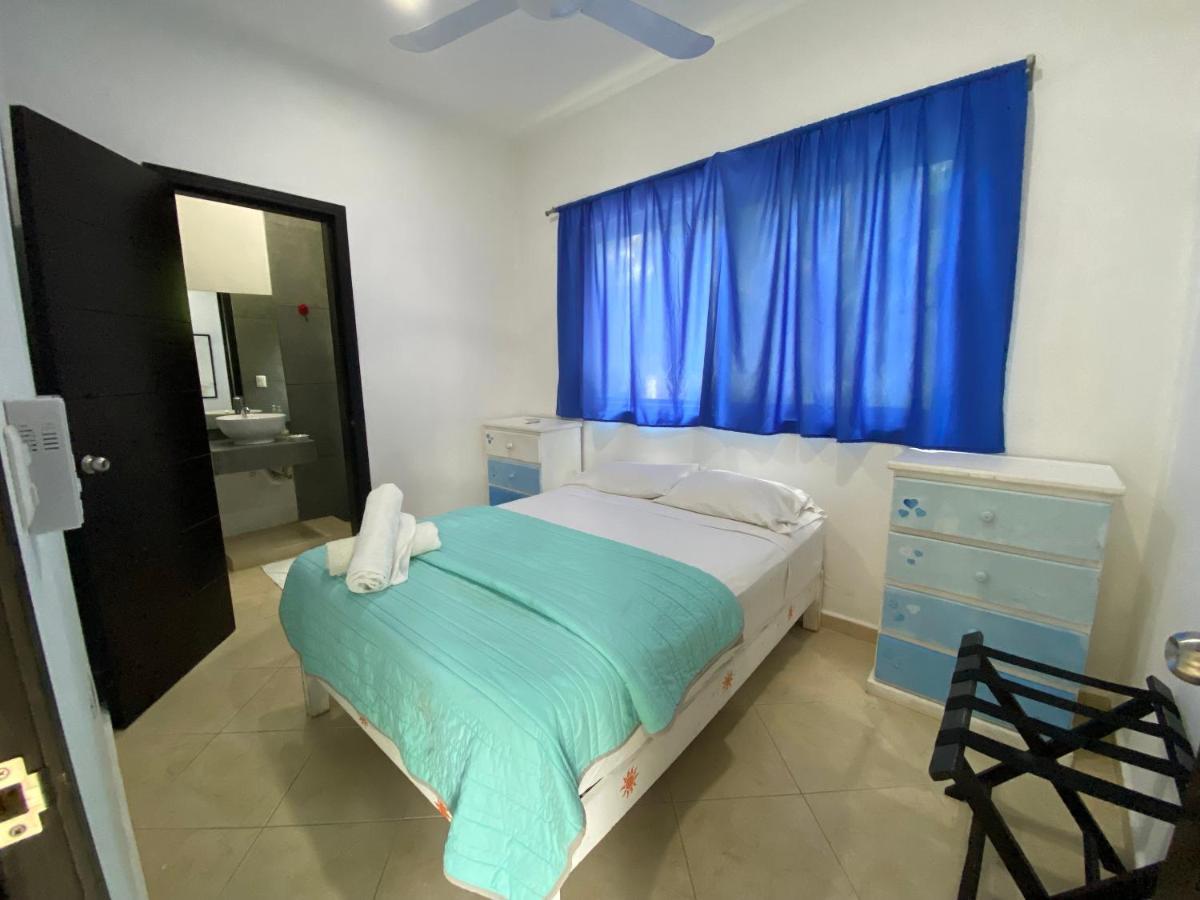 Esquina De La Felicidad De Playacar Bed & Breakfast Плая дел Кармен Екстериор снимка
