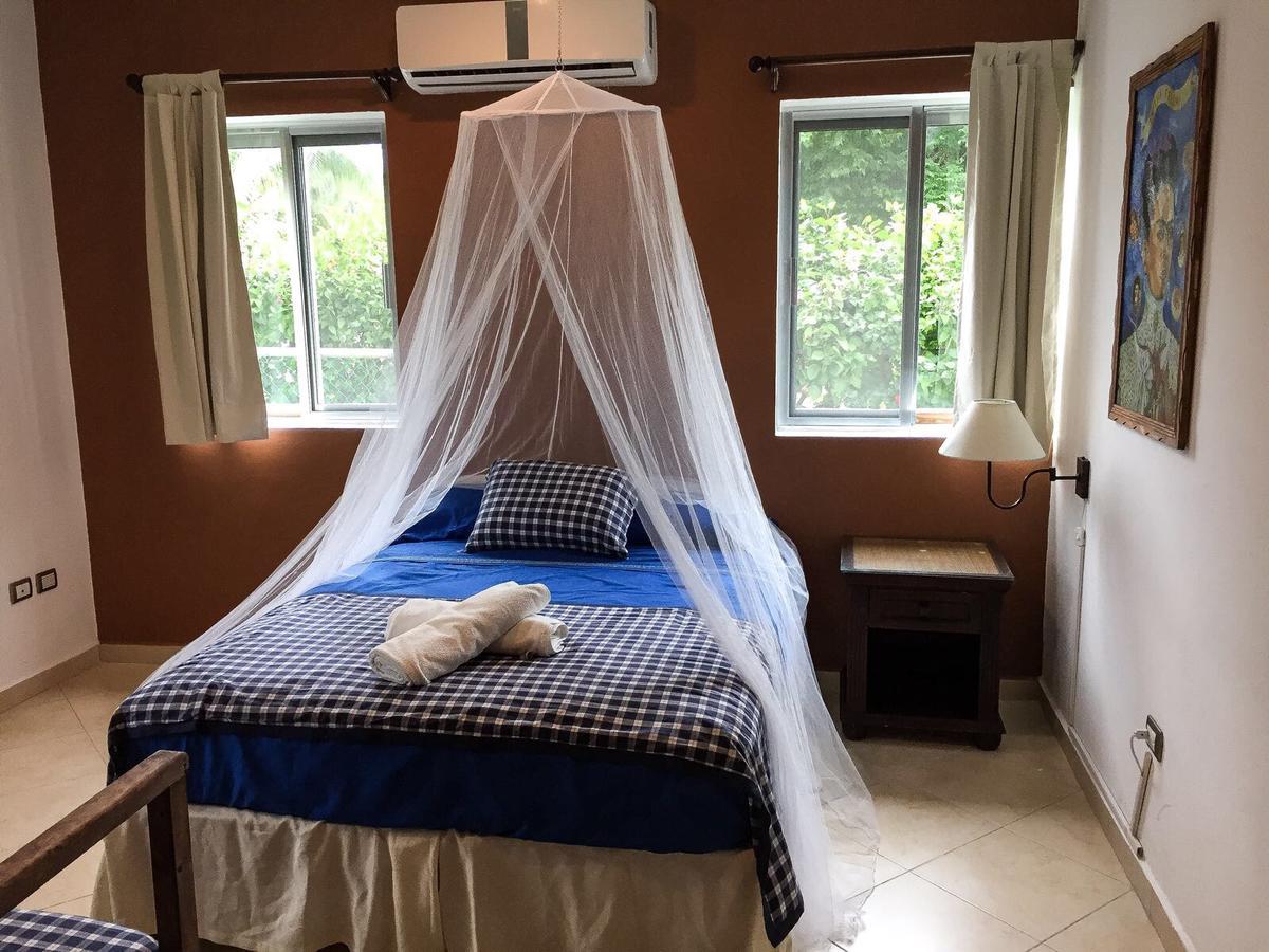 Esquina De La Felicidad De Playacar Bed & Breakfast Плая дел Кармен Екстериор снимка