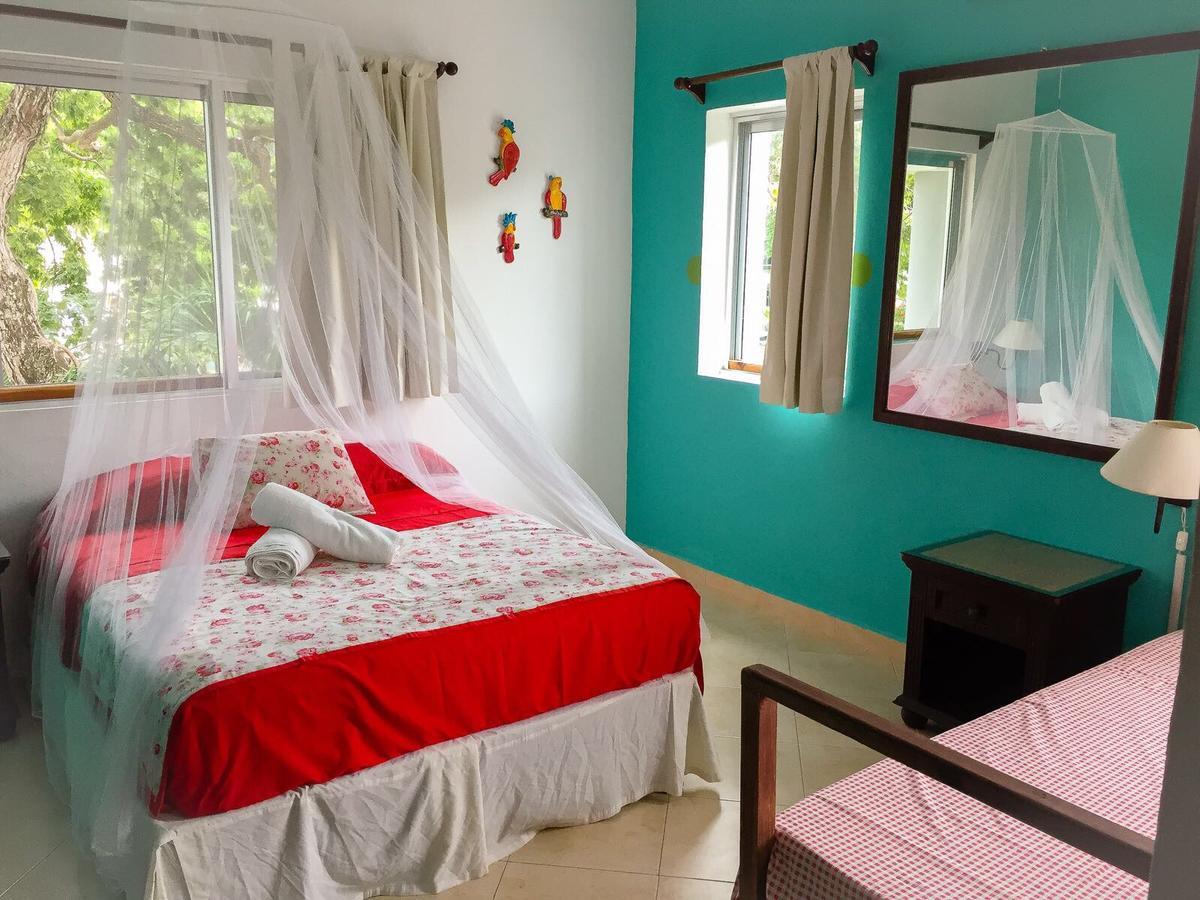 Esquina De La Felicidad De Playacar Bed & Breakfast Плая дел Кармен Екстериор снимка
