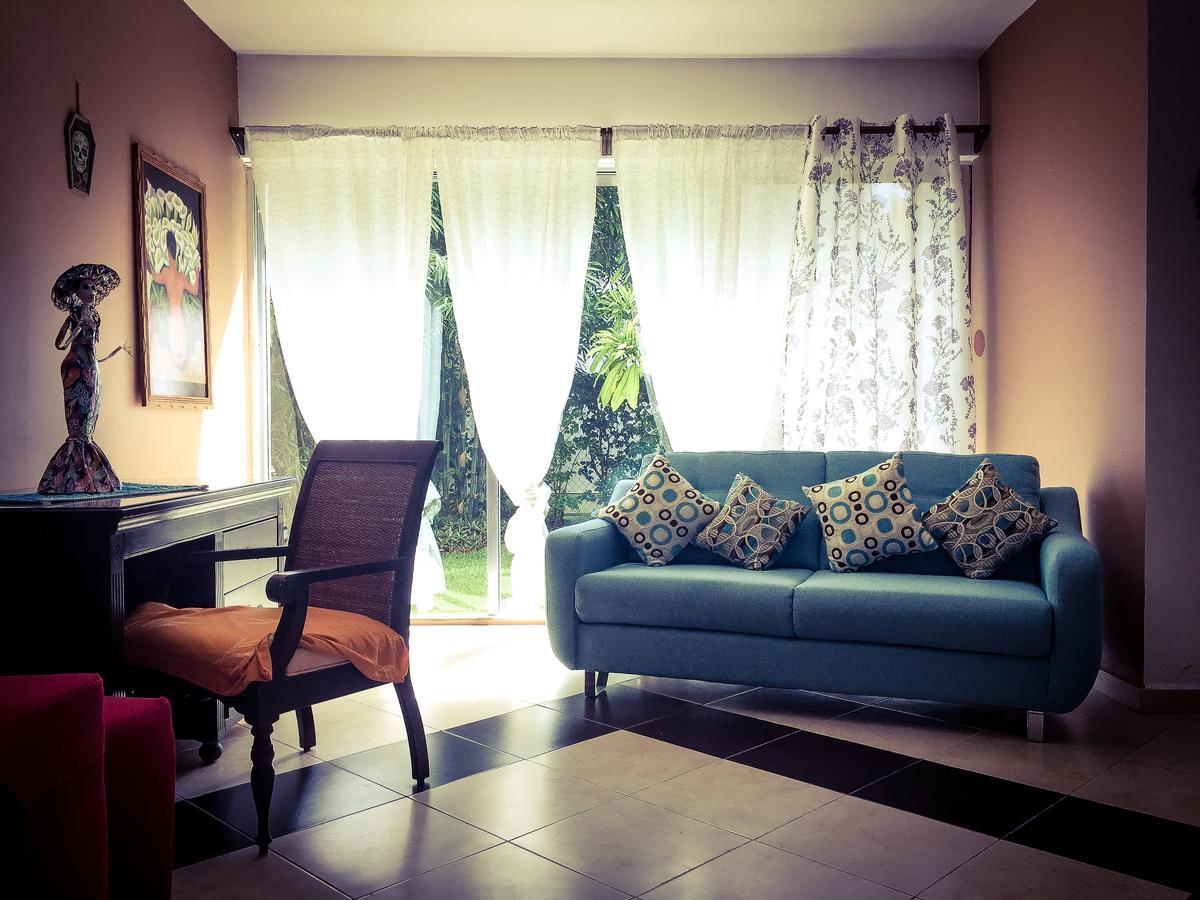 Esquina De La Felicidad De Playacar Bed & Breakfast Плая дел Кармен Екстериор снимка